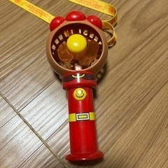 アンパンマン電動扇風機の画像