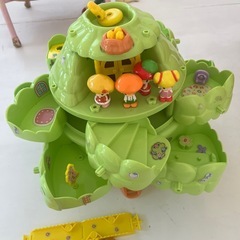 こえだちゃんと木のおうち　セットの画像