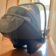 NUNAチャイルドシートの画像