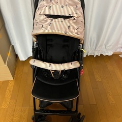 ベビーカー　デ・ヨーネレジェeミッキーマウス