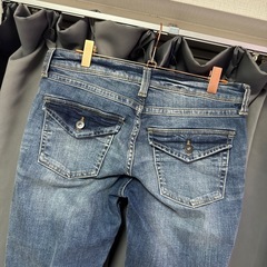 H&M セルフカット　インディゴデニム38
の画像