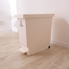 未使用品 ３個セット バタフライペール ゴミ箱 32L 3色１個ずつ グリーン ブラウン ホワイトの画像