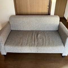  ソファー０円で差し上げます。処分予定です。