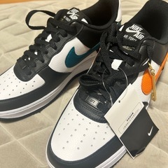 NIKE スニーカー　27センチ
