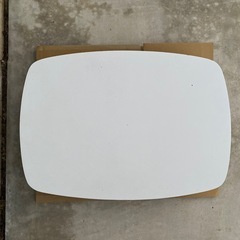 無料：ローテーブル　座卓　白/ Low Table- FREE