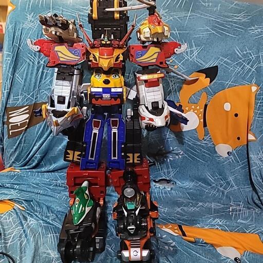 ⑤ゴーオンジャー12体合体