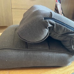 座椅子　ブラウンの画像