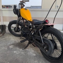 バイク　SR125