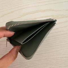 【美品】チャールズアンドキース　コンパクト財布の画像