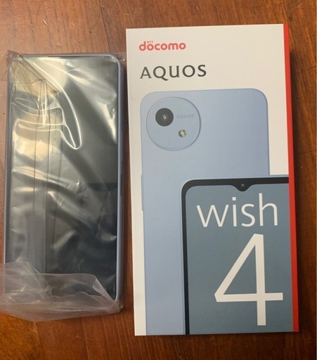    AQUOS wish4 docomo携帯　新品