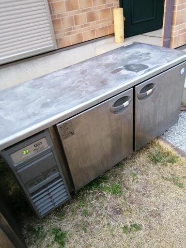 中古業務用冷蔵庫AYC-150RM