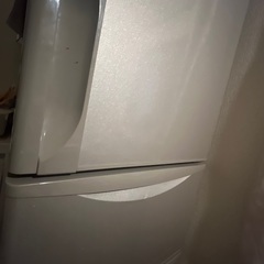 日立冷蔵庫　一ドア2引き出し150cm