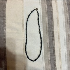 磁気ネックレスと箱
