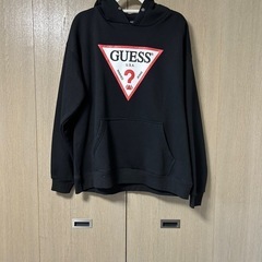GUESS パーカー 黒 ブラック Mサイズ