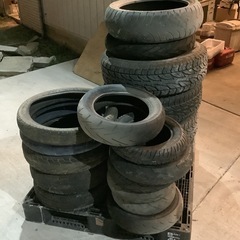 【茨城県稲敷市】廃タイヤ　見て選んで下さいの画像
