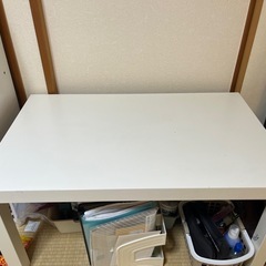 無料Ikeaテーブル