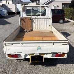 ニッサン　クリッパートラック　実働中古車の画像