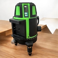 ＊新品＊　レーザー墨出し器 5ライン バッテリー2個つき ケースつき DIY 工事 建築 水平器 水準器の画像