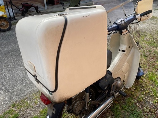 リアボックス　大　フードデリバリーなど