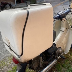 リアボックス　大　フードデリバリーなど