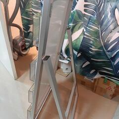 パンフレットスタンド　マガジンラックの画像