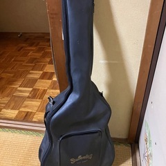 アコースティックギターの画像