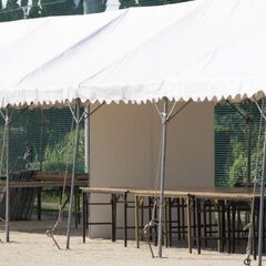 緊急！！そして高収入！！　レーシングイベントの設営スタッフ急募の画像