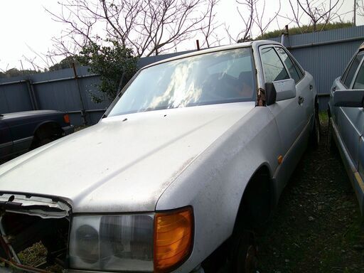 Mベンツ124-300E-リペア-リサイクル-部品取り車及び部品販売