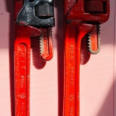 【良品中古】パイプレンチ２本セットで！