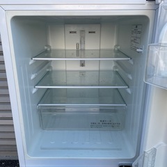 🌟ハイセンス✨人気のホワイト✨ 2019年 130L 冷凍冷蔵庫🌟の画像