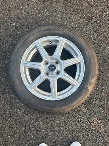 BRIDGESTONE スタッドレスタイヤ175/65R15 84Q   