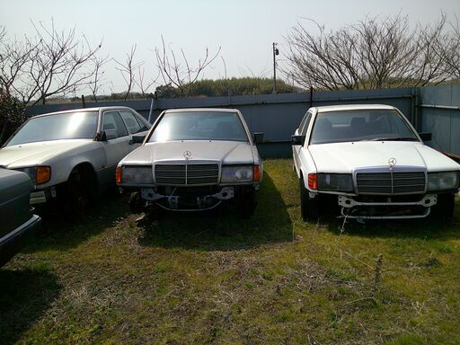 ベンツ190E-20リサイクル部品取り車及び各種部品販売