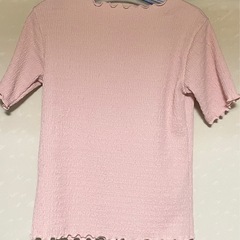 💕淡いピンクのトップス  M 　フリルデザイン💕の画像