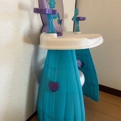 アナ雪ドレッサーの画像