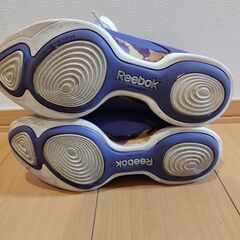 【4/12値下げ】Reebok イージートーン フリースタイル ハイ 23cmの画像