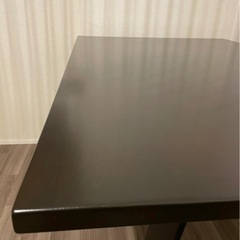 ダイニングテーブル、書斎用デスクの画像