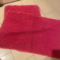 お風呂マット✨2枚セット✨ショッキングピンク✨の画像