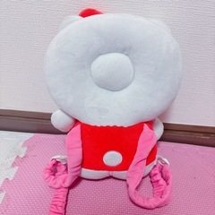 キティ 転倒防止クッション リュックの画像