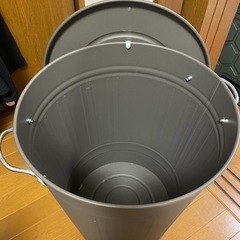 おしゃれゴミ箱の画像