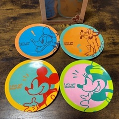 ディズニー　メラミンプレート4枚　