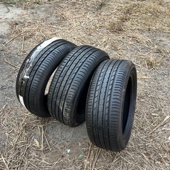 新品タイヤ225/55R17