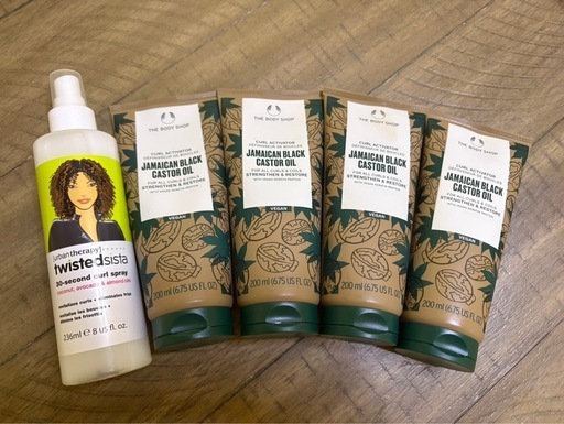 総額14000円相当です。カールヘアグッズ