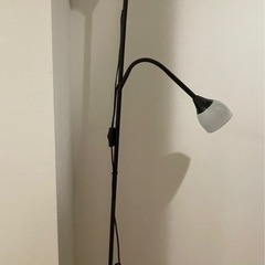 【限定値下げ】TÅGARP トーガルプ フロアアップライト・読書ランプ, ブラックの画像