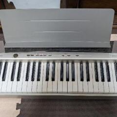 CASIO　電子ピアノ