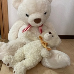 【中古品】くまのぬいぐるみ　2個
