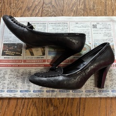 フラジール　レザーパンプス　24センチの画像
