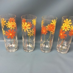 2503-38 花柄　レトロ　グラスの画像