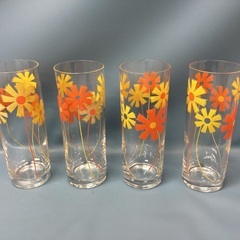 2503-38 花柄　レトロ　グラス