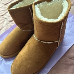 ムートンブーツ