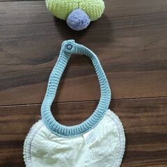 【ほぼ未使用】ダッドウェイ　お揃いラトル・スタイセット　の画像